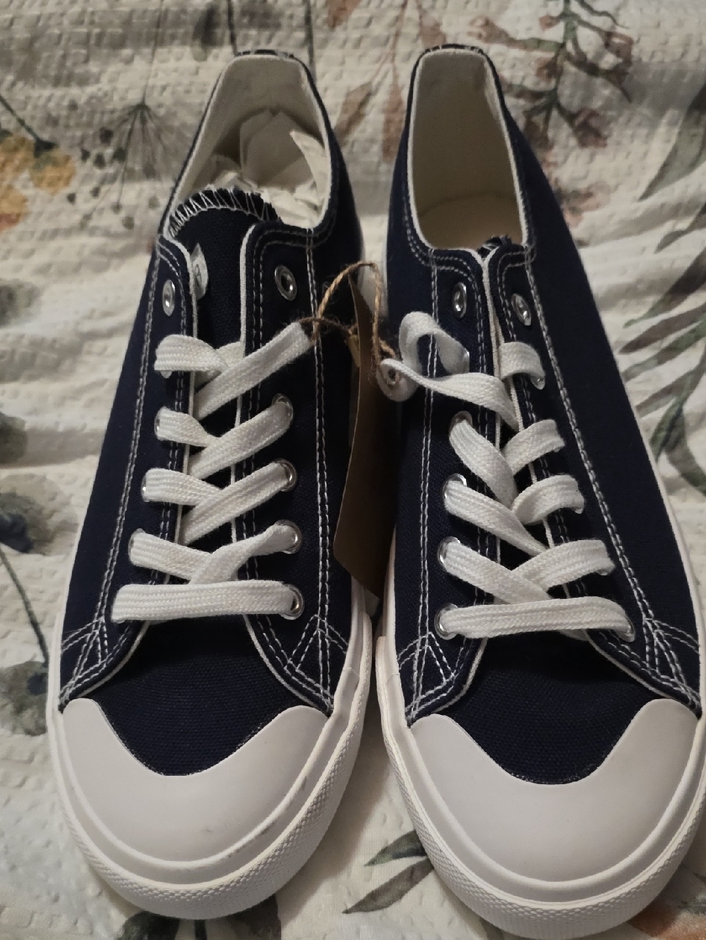 Jenn Ardor Navy Canvas Low-Top Sneakers with White Accents